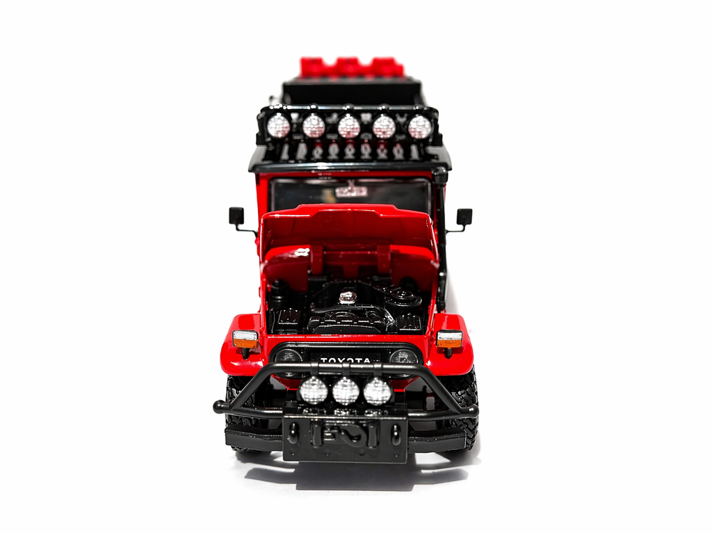 Toyota FJ40 Land Cruiser Red 1:24 Diecast 4x4 Model